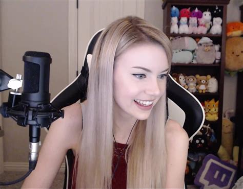 15 Popular and Hottest Twitch Streamers in 2024